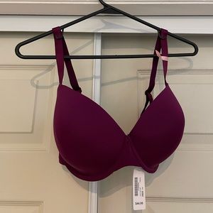 NWT La Vie En Rose Bra
